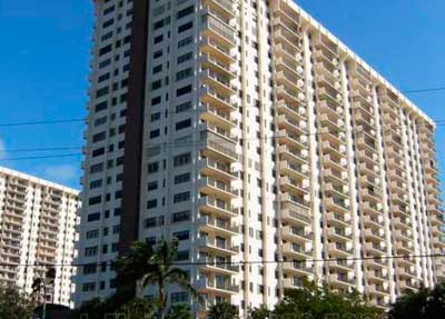 Summit Towers Condominiums for Sale and Rent